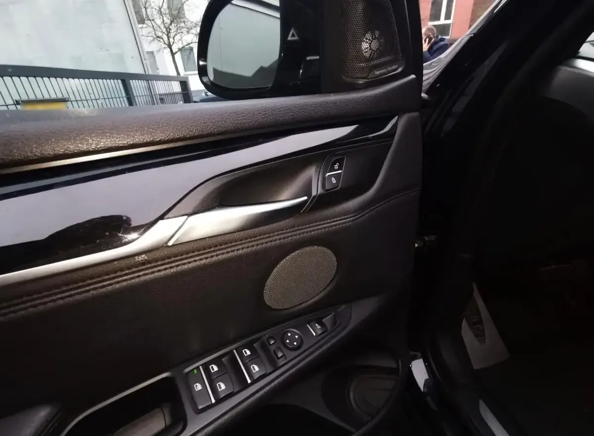 Gebraucht BMW X5 M Sport 258 PS (189 kW) 2014 Schwarz SUV