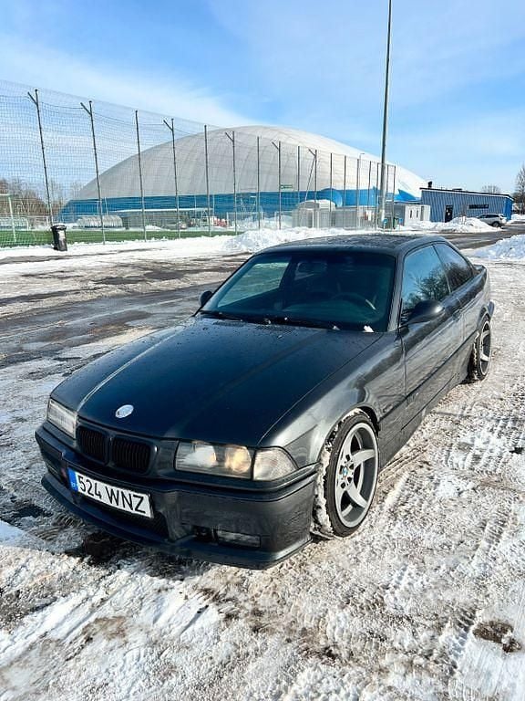 Gebraucht BMW 325 Performance 192 PS (141 kW) 1993 Schwarz Coupé