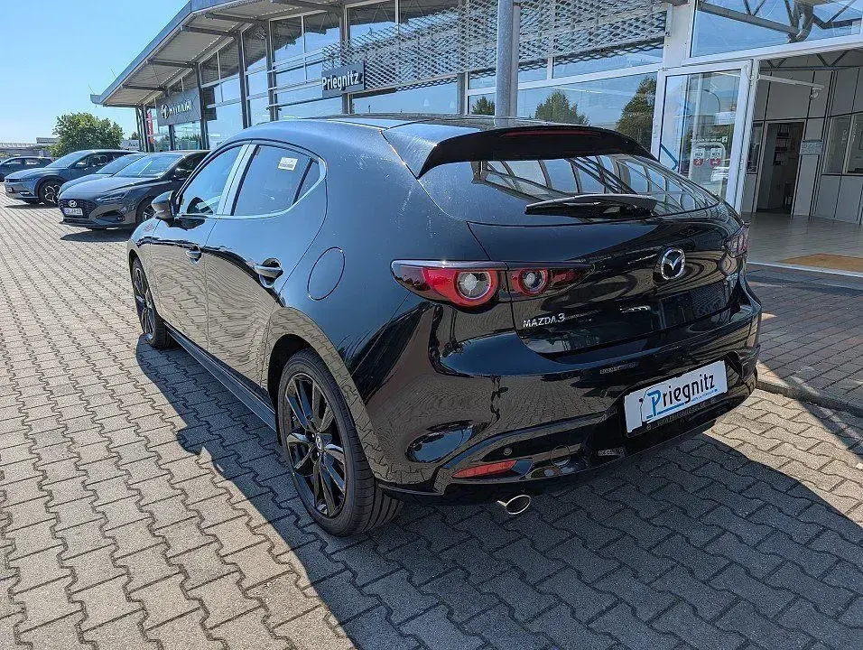 Gebraucht Mazda 3 Nagisa 140 PS (102 kW) 2025 Schwarz Limousine