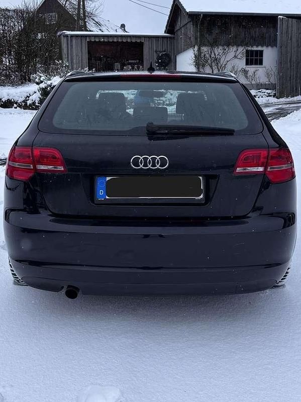 Gebraucht Audi A3 Ambition 105 PS (77 kW) 2011 Schwarz Kombi