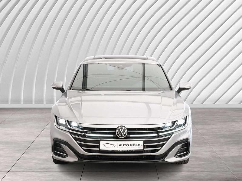 Gebraucht VW Arteon R-line 200 PS (147 kW) 2023 Pyritsilber metallic Kombi