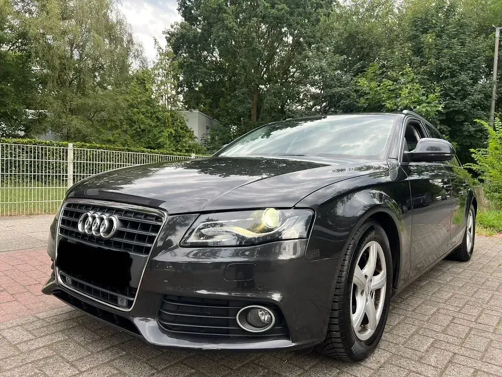 Gebraucht Audi A4 Ambiente 179 PS (131 kW) 2009 Schwarz Kombi