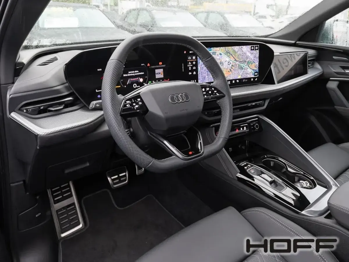 Używany Audi SQ5 Edition .1 367 KM (269 kW) 2025 Szary SUV