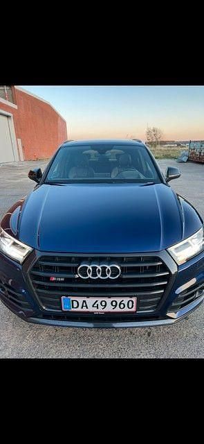 Blau Gebraucht 2017 Audi SQ5 Sport SUV | 26.537 € (Fairer Preis) - Bild 1/4