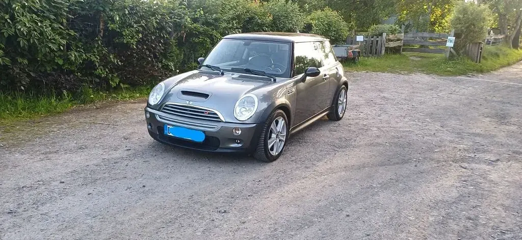 Używany Mini Cooper S 163 KM (119 kW) 2003 Szary Hatchback