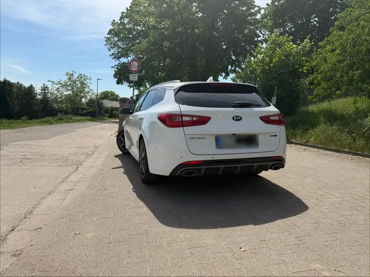 Gebraucht Kia Optima GT-Line 141 PS (103 kW) 2017 Weiß Kombi