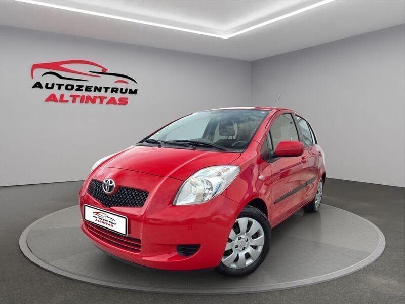 Rot Gebraucht 2007 Toyota Yaris Limousine | 5.970 € (Teuer) - Bild 1/4