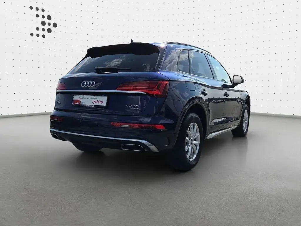 Second-hand Audi Q5 S-Line 204 CP (150 kW) 2023 Albastru SUV