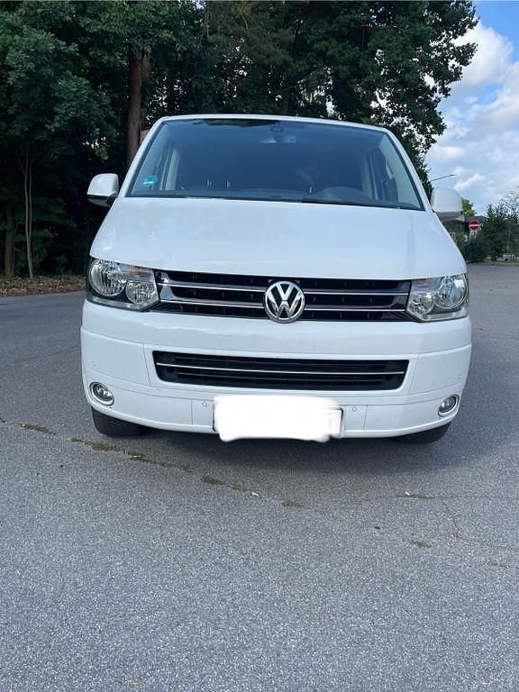 Weiß Gebraucht 2015 VW T5 Cup Van | 21.000 € (Guter Preis) - Bild 1/4