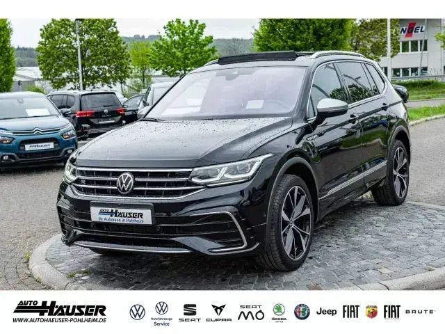Schwarz Gebraucht 2021 VW Tiguan Allspace R-line SUV | 39.275 € (Etwas zu teuer) - Bild 1/4