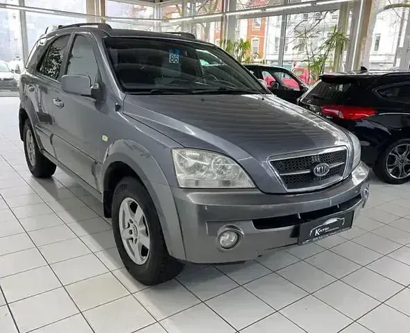 Używany Kia Sorento 140 KM (102 kW) 2005 Szary SUV