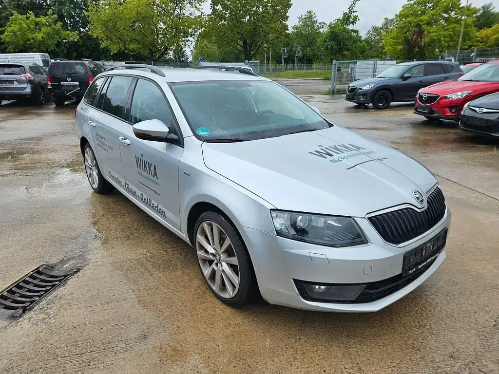 Gebraucht Skoda Octavia Joy 110 PS (80 kW) 2017 Silber Kombi