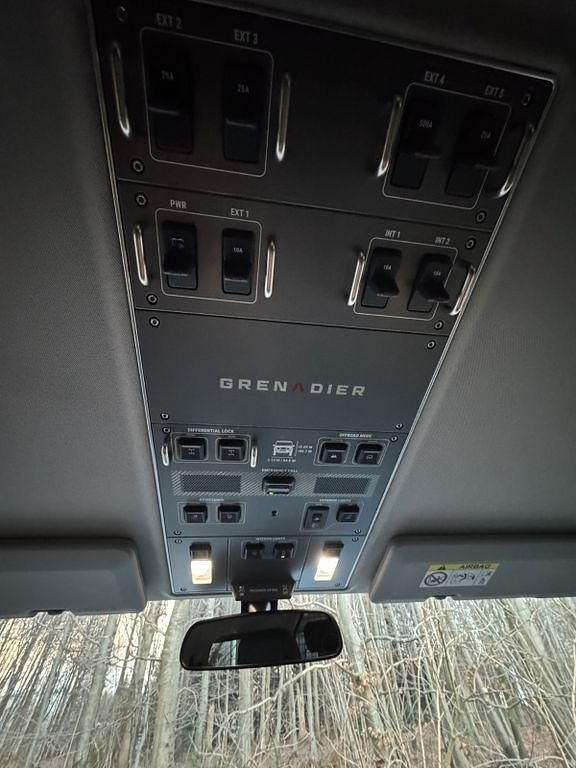 Gebraucht Ineos Grenadier 249 PS (183 kW) 2023 Silber SUV