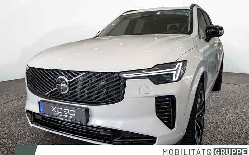 Weiß Neu 2025 Volvo XC60 Plus SUV | 94.550 € - Bild 1/4