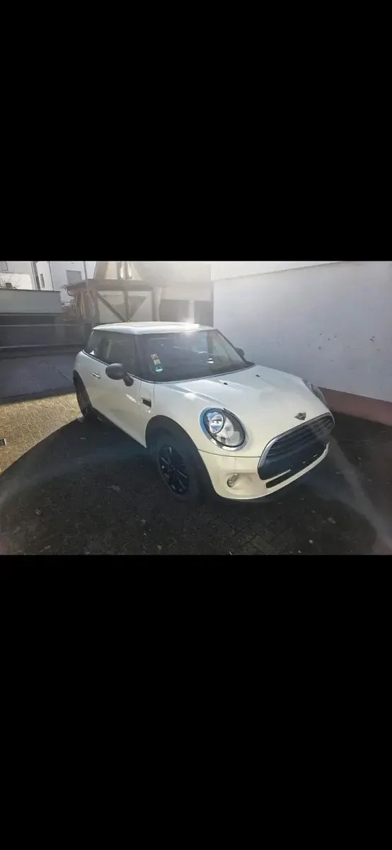 Gebraucht Mini ONE 75 PS (55 kW) 2016 Weiß Kleinwagen