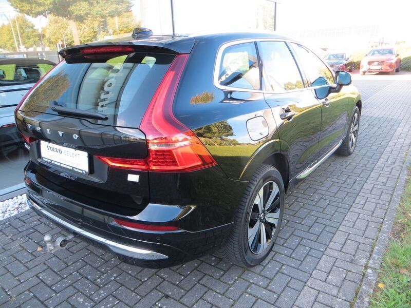 Gebraucht Volvo XC60 Plus 349 PS (256 kW) 2024 Schwarz SUV