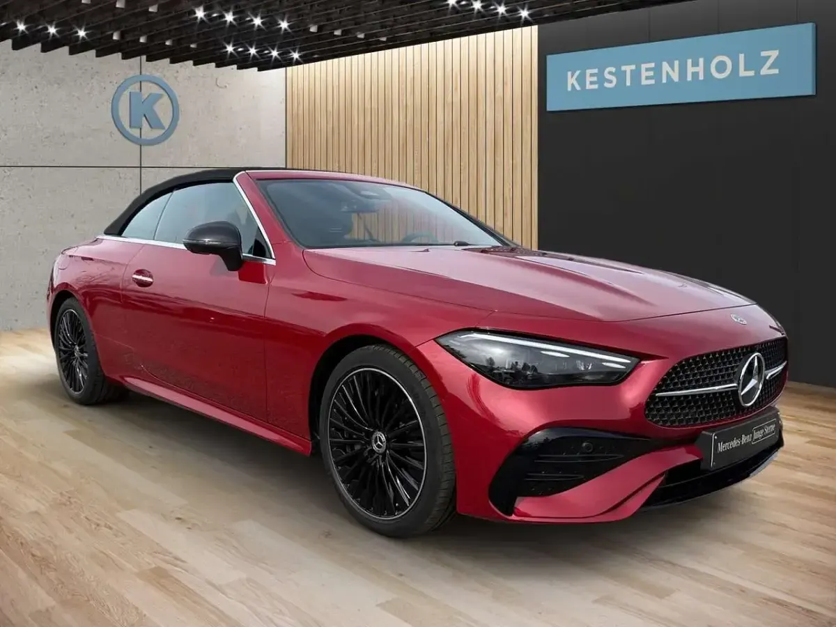 Gebraucht Mercedes CLE300 AMG 258 PS (189 kW) 2025 Manufaktur lack manufaktur pat Cabrio