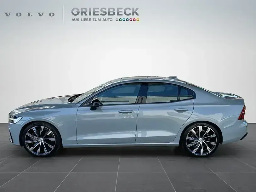 Gebraucht Volvo S60 Ultimate 250 PS (183 kW) 2024 Grau Limousine