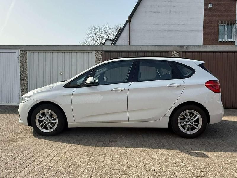 Gebraucht BMW 218 150 PS (110 kW) 2017 Weiß Kombi