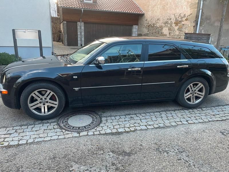 Usado Chrysler 300C Touring 249 CV (183 kW) 2006 Familiar