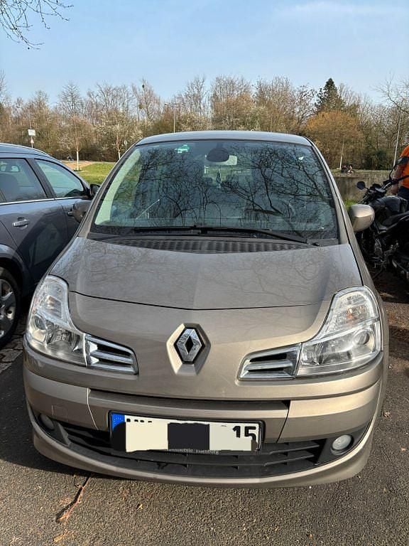 Gebraucht Renault Modus Night&Day 88 PS (64 kW) 2012 Beige Van / Kleinbus
