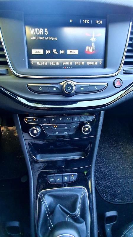 Second-hand Opel Astra 2017 Gri Berlinǎ