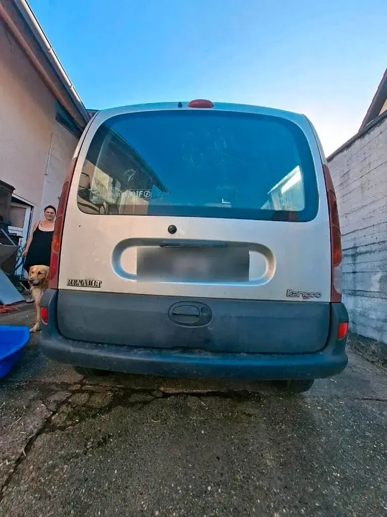 Gebraucht Renault Kangoo 75 PS (55 kW) 2003 Silber Van / Kleinbus