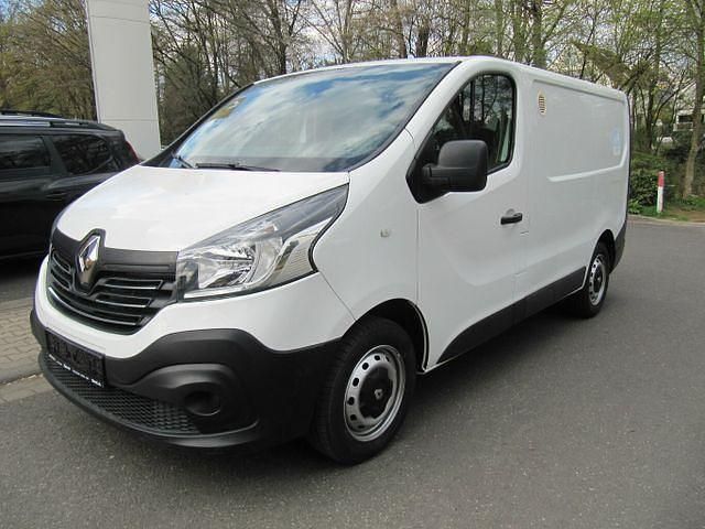 Gebraucht Renault Trafic Komfort 95 PS (69 kW) 2016 Van / Kleinbus