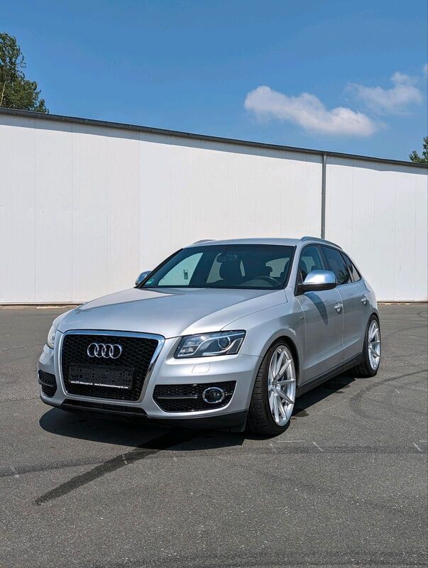 Silber Gebraucht 2009 Audi Q5 S-Line SUV | 15.900 € (Teuer) - Bild 1/4