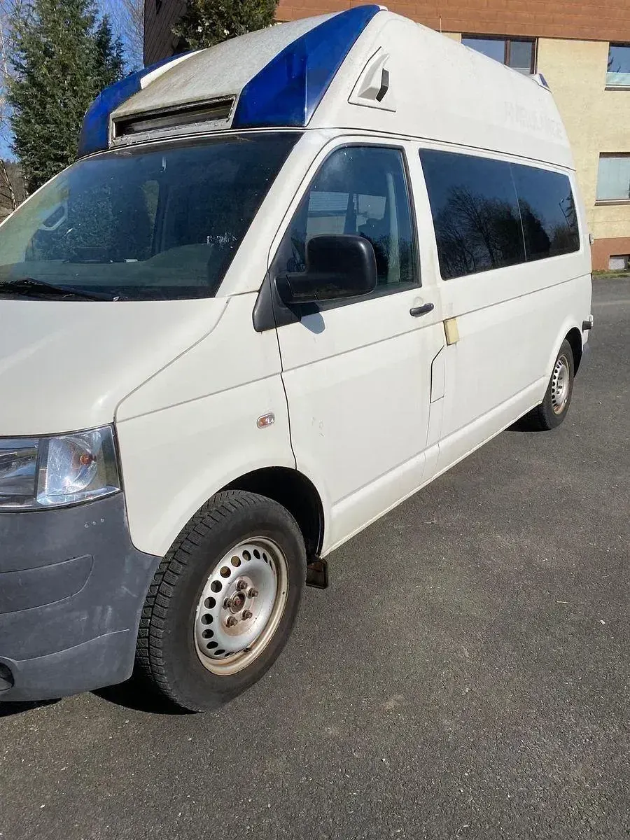 Gebraucht VW Caravelle 131 PS (96 kW) 2009 Weiß Van