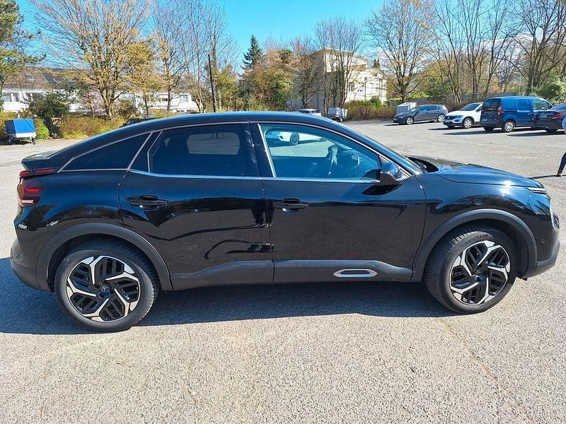 Gebraucht Citroën C4 PureTech 131 PS (96 kW) 2022 Schwarz Limousine