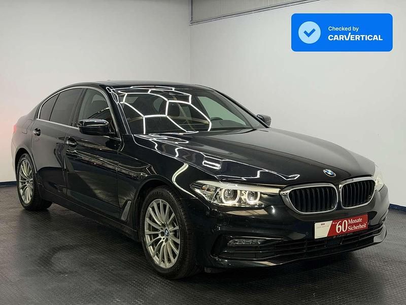 Schwarz Gebraucht 2017 BMW 520 Sport Line Limousine | 19.999 € (Superpreis) - Bild 1/4