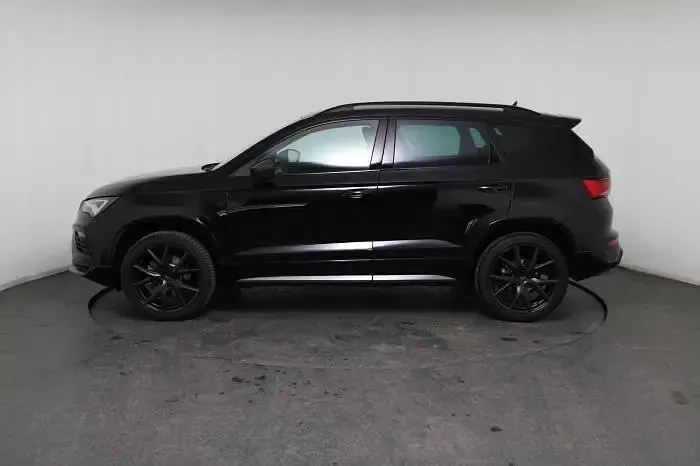 Neu Cupra Ateca 190 PS (139 kW) 2025 Schwarz, panther schwarz metallic SUV