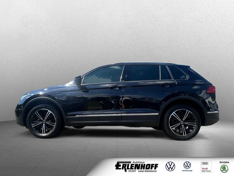 Gebraucht VW Tiguan Active 131 PS (96 kW) 2022 Andere farbe SUV