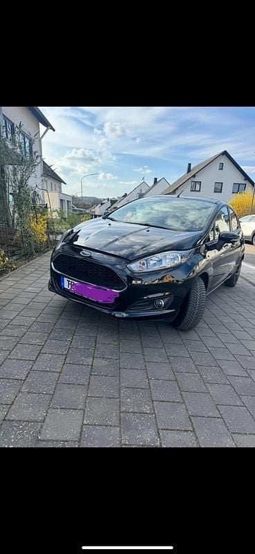 Schwarz Gebraucht 2017 Ford Fiesta Kleinwagen | 4.000 € (Guter Preis) - Bild 1/4