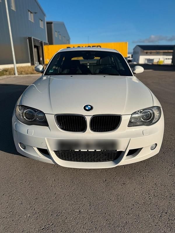 Gebraucht BMW 118 Coupé M Sport 143 PS (105 kW) 2007 Weiß Coupé