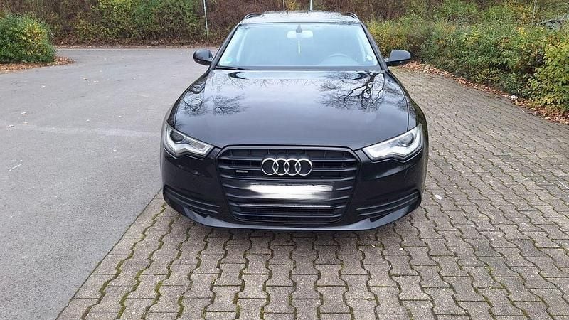 Gebraucht Audi A6 Ambiente 204 PS (150 kW) 2013 Schwarz Kombi