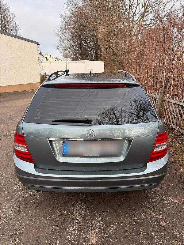 Gebraucht Mercedes C180 120 PS (88 kW) 2011 Kombi