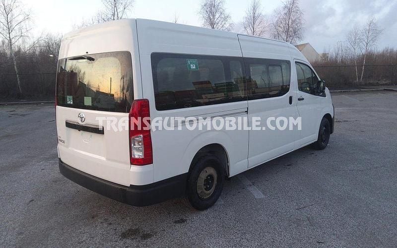 Neu Toyota HiAce 2026 Weiß Van / Kleinbus