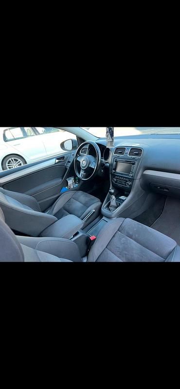 Silber Gebraucht 2009 VW Golf VI Limousine | 3.300 € (Fairer Preis) - Bild 1/4