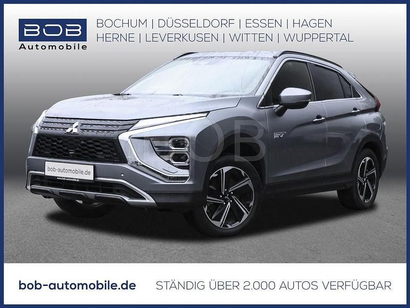 Grau Gebraucht 2022 Mitsubishi Eclipse Cross Plus SUV | 21.777 € (Fairer Preis) - Bild 1/3