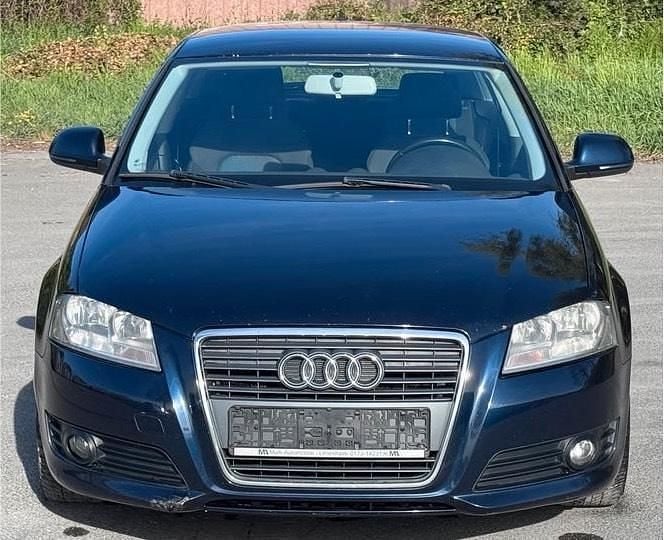 Second-hand Audi A3 Ambition 140 CP (102 kW) 2009 Negru Hatchback