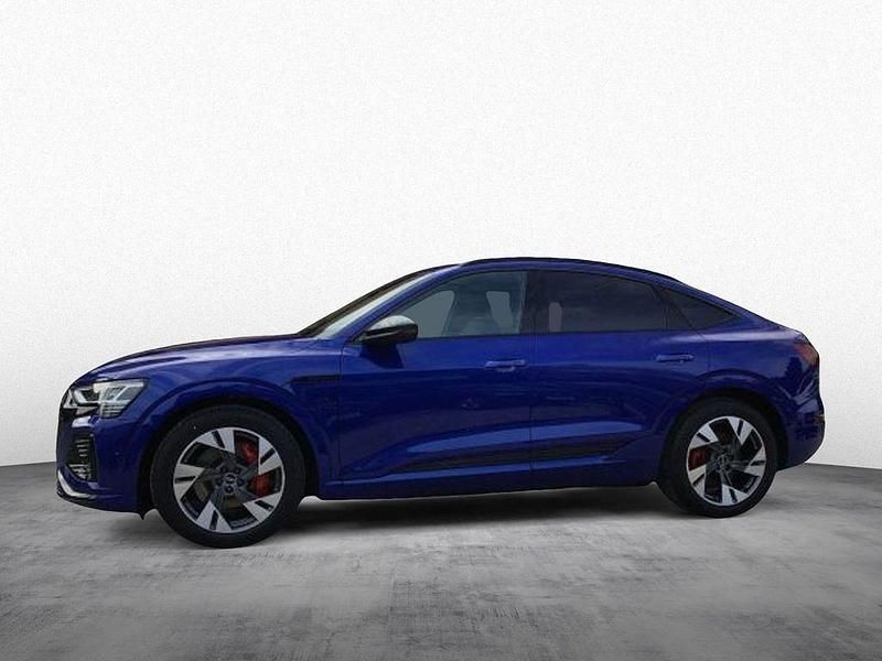 Gebraucht Audi Q8 e-tron S-Line 250 kW (340 PS) 2023 Ultrablau SUV