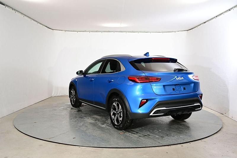 Neu Kia XCeed 116 PS (85 kW) 2025 Blau SUV