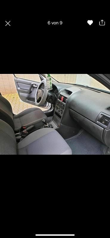 Usata Opel Astra 84 CV (61 kW) 2003 Argento Berlina