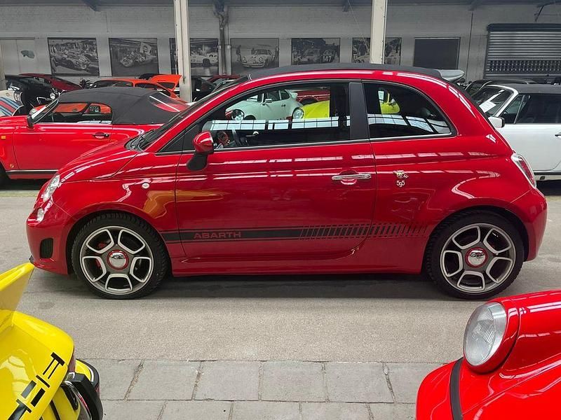 Gebraucht Abarth 595C Custom 135 PS (99 kW) 2016 Rot Cabrio