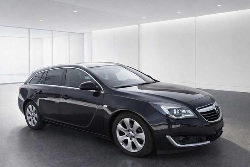 Gebraucht Opel Insignia 136 PS (100 kW) 2016 Schwarz Kombi