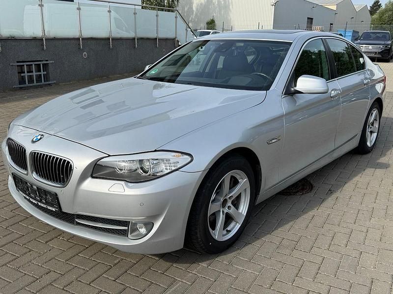 Gebraucht BMW 535 306 PS (225 kW) 2010 Silber Limousine