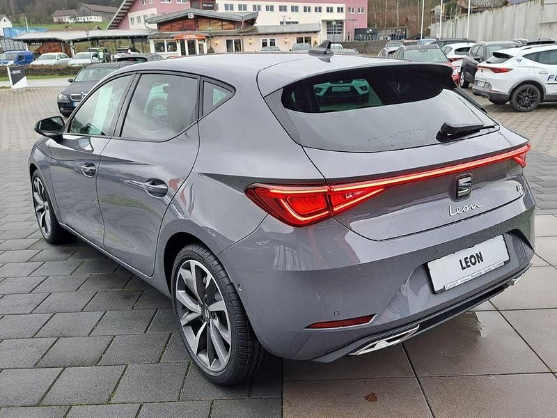 Gebraucht Seat Leon FR 150 PS (110 kW) 2024 Grau Limousine