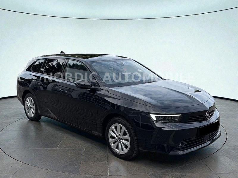 Gebraucht Opel Astra 131 PS (96 kW) 2023 Schwarz Kombi